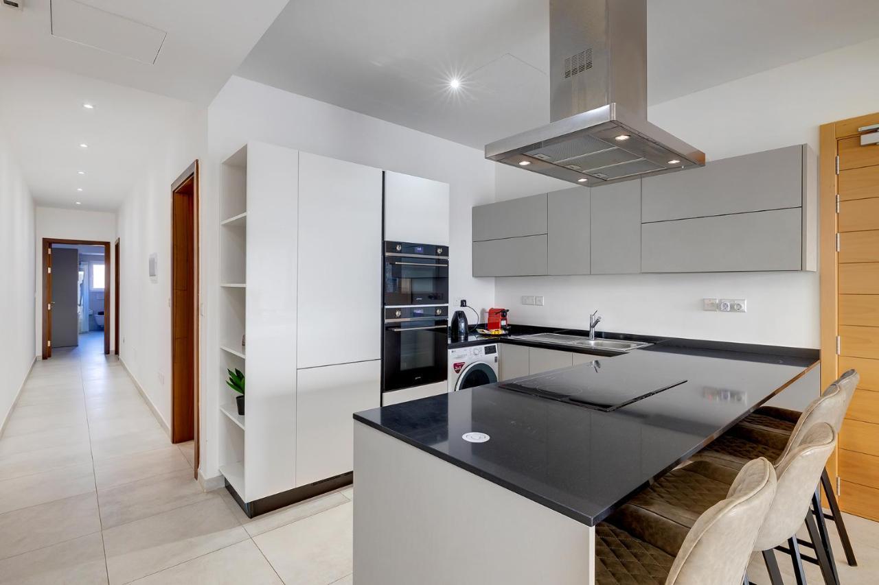 Deluxe Apartment With Valletta And Harbour Views سليمة المظهر الخارجي الصورة